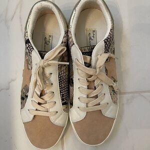 Vintage Havana: Kate Blush Snake sneakers
